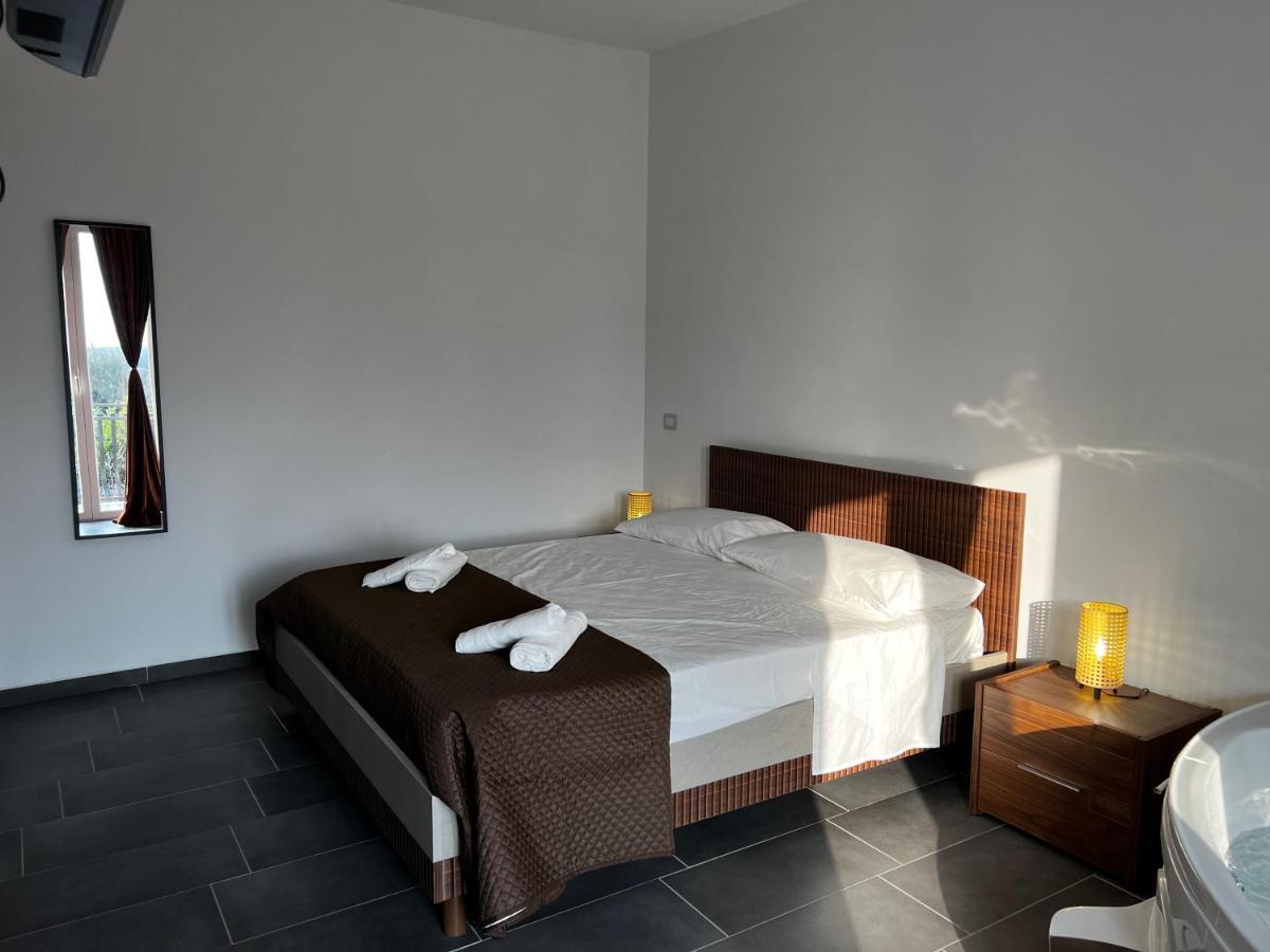 Habitat Luxury Suites Bellona Exterior foto