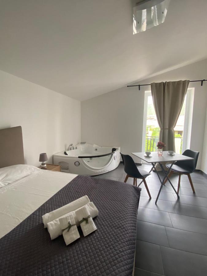 Habitat Luxury Suites Bellona Exterior foto