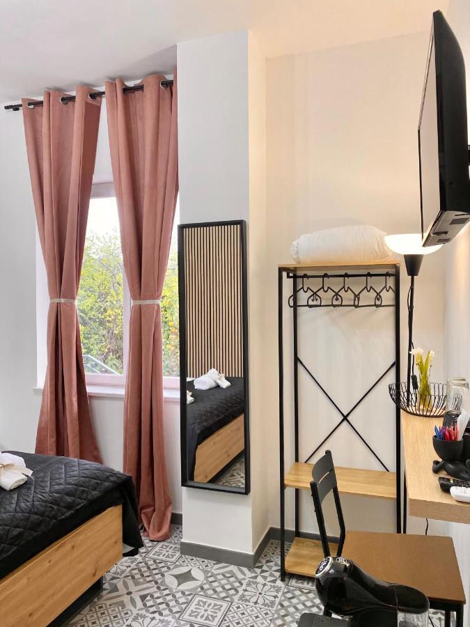 Habitat Luxury Suites Bellona Exterior foto